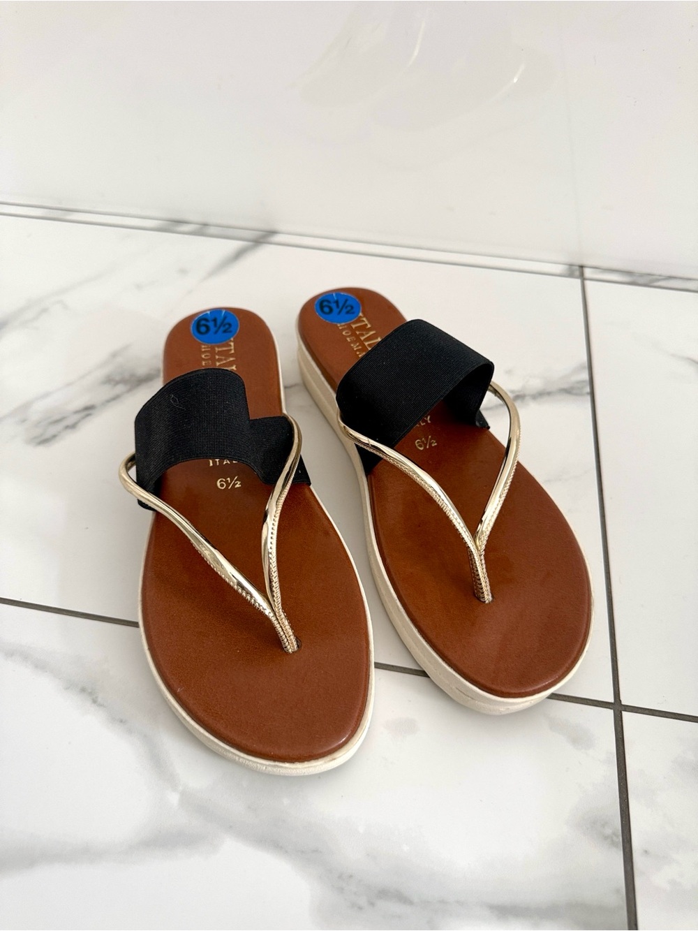 Italian Shoemakers Women’s Gold Strap Black Elastic Slide Sandals - Size 6½